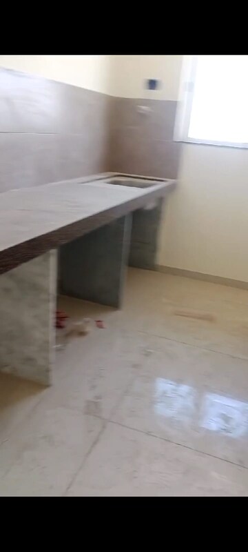 Room in 1 BHK Apartment at Godrej Nest Kandivali, Kandivali East – for Rent