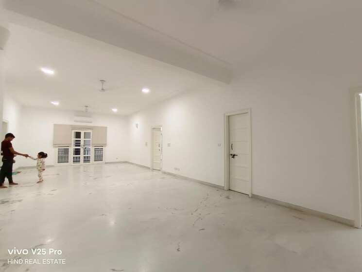 Room, vasant kunj 4 Bedroom 3600 Sq.Ft. Apartment In Vasant Kunj Delhi 8767533