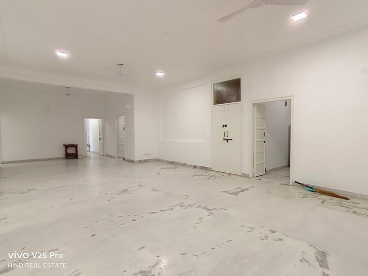 undefined, vasant kunj 4 Bedroom 3600 Sq.Ft. Apartment In Vasant Kunj Delhi 8767533