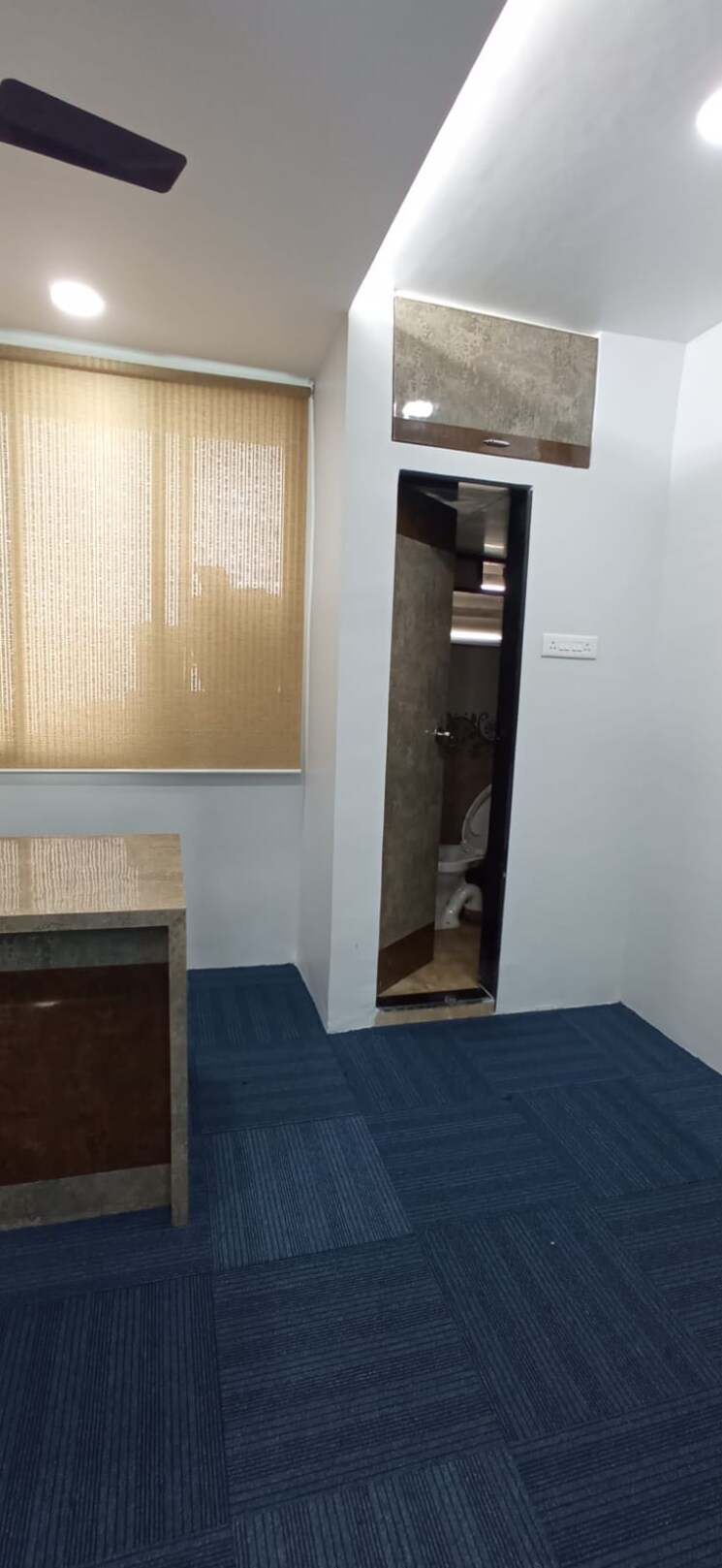 Room, real-tech-park Commercial Office Space 550 Sq.Ft. In Vashi Sector 30a Navi Mumbai 8767470