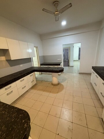 Kitchen in 4 BHK Apartment at Unitech The World Spa, Sector 30 – for Sale