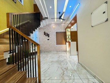 Balcony in 3.5 BHK Builder Floor at Sector 39 – for Rent