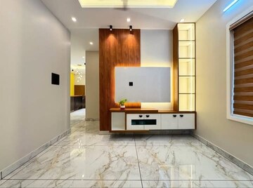 Room in 3.5 BHK Builder Floor at Sector 39 – for Rent