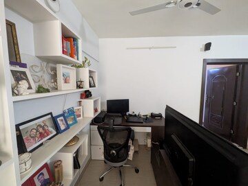 Master Bedroom in 2 BHK Apartment at Cosmic Heights, Wadala – for Rent