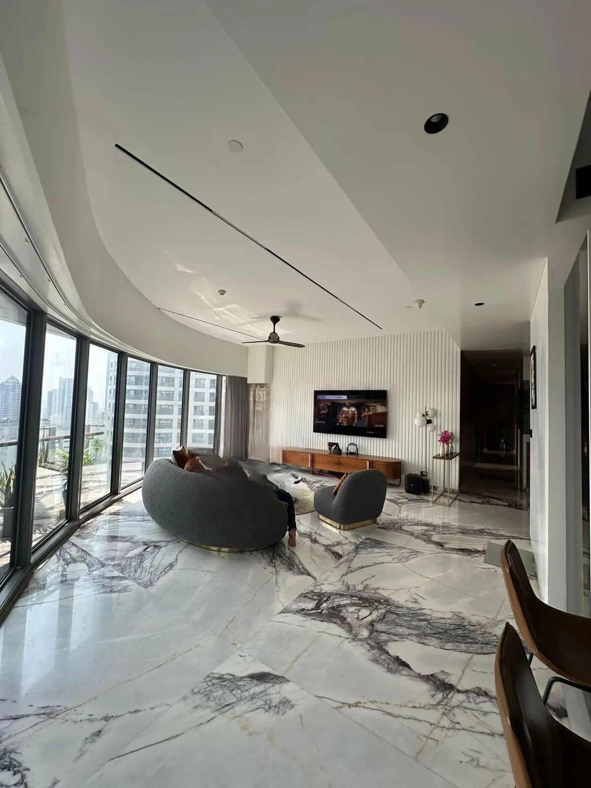 3 BHK + Pooja Room,Servant Room Apartment For Rent in Lodha World View