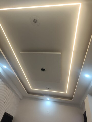Furnished Amenities in 3 BHK Builder Floor at Sector 34 – for Rent