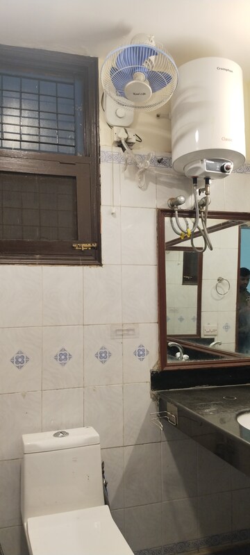 Kitchen in 3 BHK Builder Floor at Uppal Southend, Sector 49 – for Rent