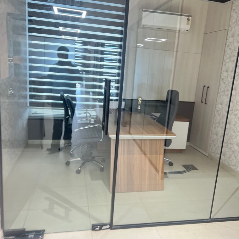 undefined, rps-world-trade-center Commercial Office Space 450 Sq.Ft. In Sector 27c Faridabad 8767585