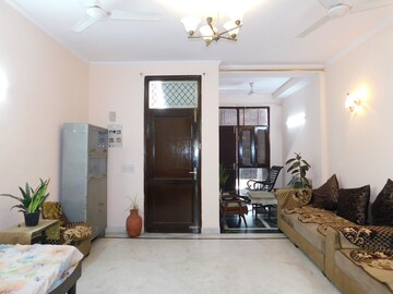 Living Room in 2 BHK Builder Floor at Malviya Nagar – for Rent