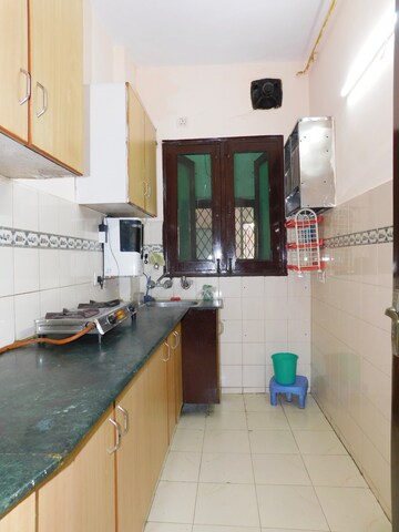 Kitchen in 2 BHK Builder Floor at Malviya Nagar – for Rent