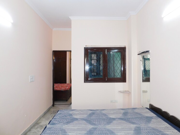 Room, malviya nagar 2 Bedroom 1000 Sq.Ft. Builder Floor In Malviya Nagar Delhi 8767582