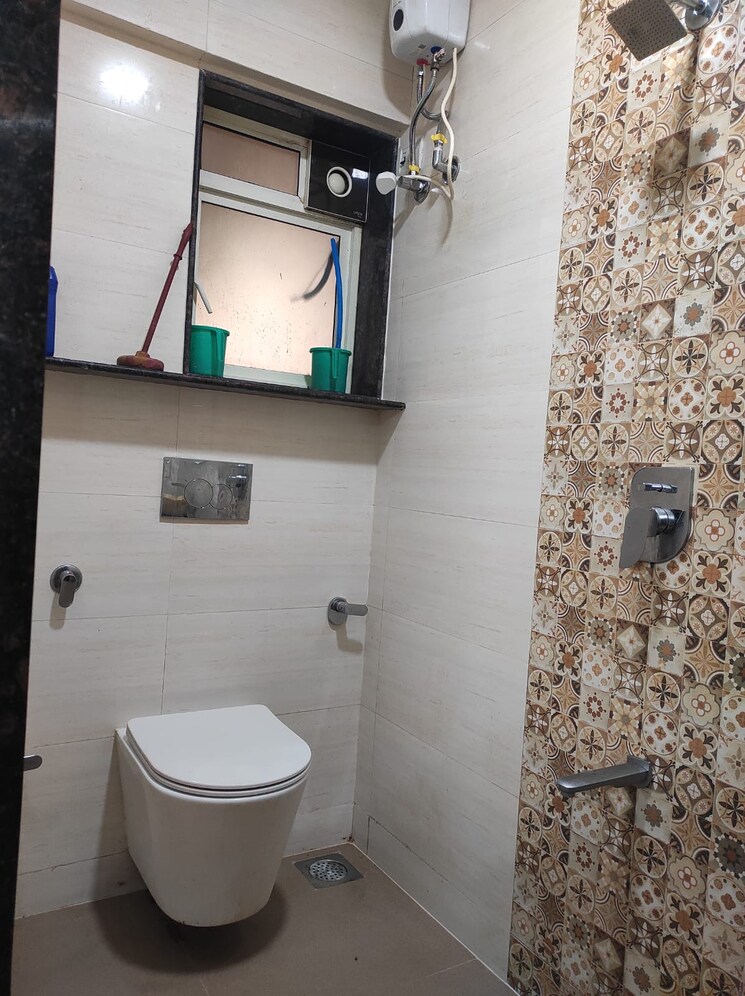 Bathroom, dipti-greens 1 Bedroom 400 Sq.Ft. Apartment In Andheri East Mumbai 8767563