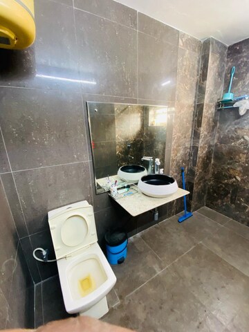 Room in  Pg at Gomti Nagar – for Rent