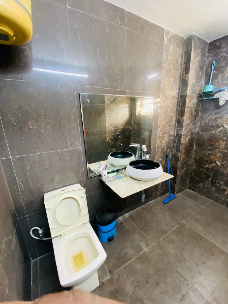 Room, gomti nagar Pg For Girls In Gomti Nagar 8767778