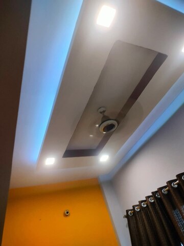 Furnished Amenities in 2.5 BHK Apartment at Magarpatta City Erica, Magarpatta City – for Rent