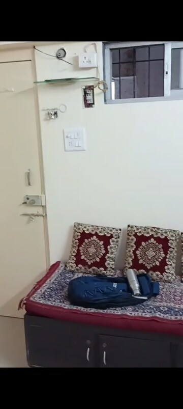 Master Plan in 1 BHK Apartment at Swastik Park, Chembur – for Rent