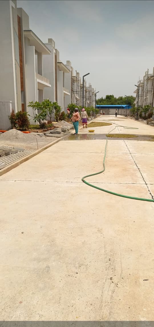 Plot For Sale in Pearl City Kadthal