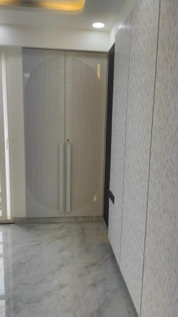 Room in 2 BHK Apartment at Palam Colony – for Sale