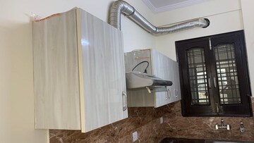 Bathroom in 1 BHK Builder Floor at Palam Vihar Residents Association, Palam Vihar – for Rent