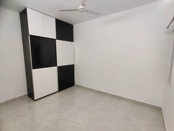 Room in 2 BHK Apartment at Orchid Residency New, New Thippasandra – for Rent