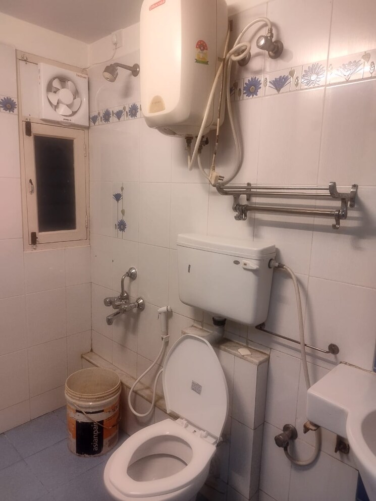 Bathroom, glr-mansion 2 Bedroom 1200 Sq.Ft. Apartment In New Thippasandra Bangalore 8767855