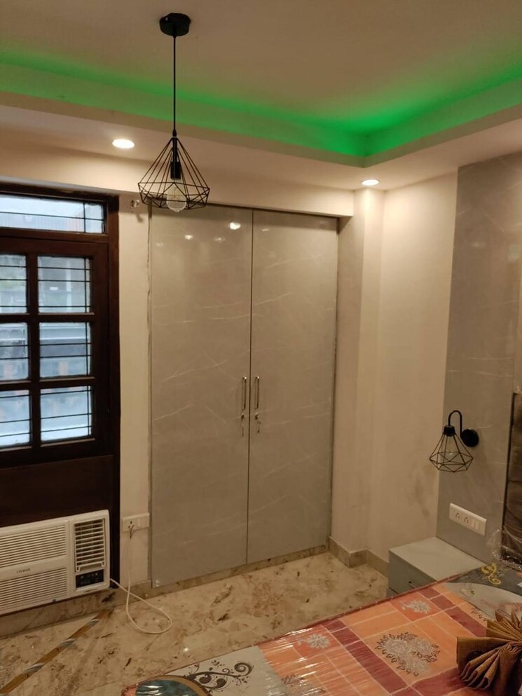 undefined, greater kailash i 3 Bedroom 208 Sq.Yd. Builder Floor In Greater Kailash I Delhi 8767857