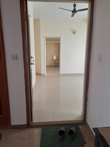 Room in 2 BHK Builder Floor at Indiranagar – for Rent