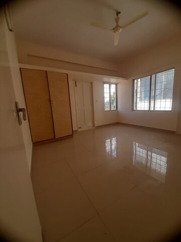 Room in 2 BHK Builder Floor at Indiranagar – for Rent