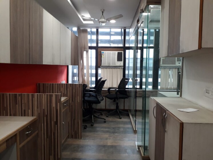 Gym, netaji subhash place Commercial Office Space 400 Sq.Ft. In Netaji Subhash Place Delhi 8767866