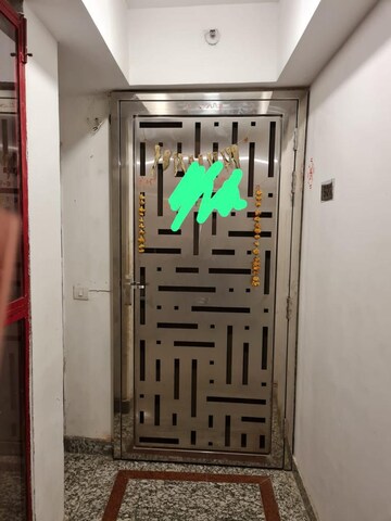 Building Lobby in 3.5 BHK Apartment at SS The Coralwood, Sector 84 – for Rent