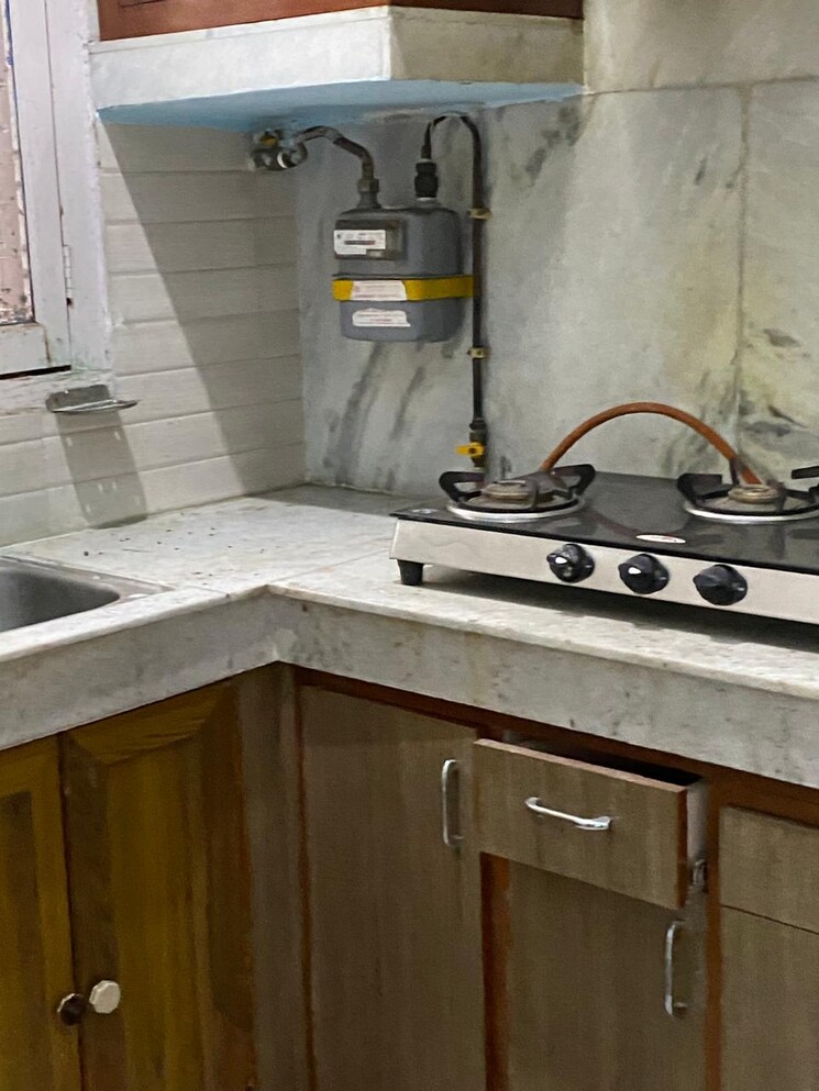 Exterior View, uma-cooperative-society 1.5 Bedroom 650 Sq.Ft. Apartment In Mayur Vihar 1 Delhi 8767873