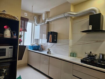 Kitchen in 3 BHK Builder Floor at Kohli One Malibu Town, Sector 47 – for Rent