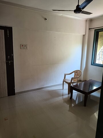Room in 2 BHK Apartment at Sai Karuna CHS, Vashi Sector 28 – for Rent
