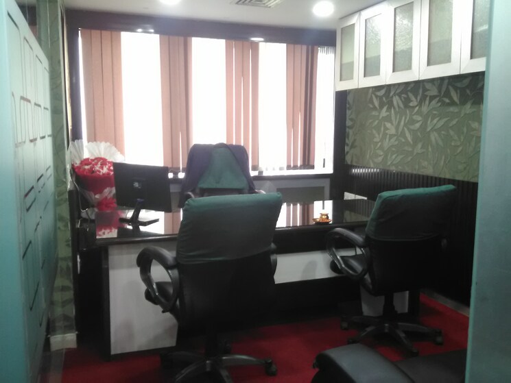 Gym, netaji subhash place Commercial Office Space 600 Sq.Ft. In Netaji Subhash Place Delhi 8767913