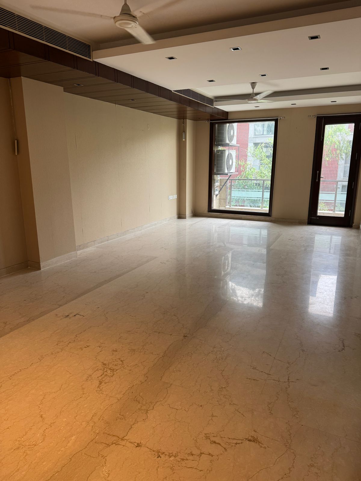 4 BHK + Pooja Room,Servant Room Builder Floor For Rent in New Friends Colony 