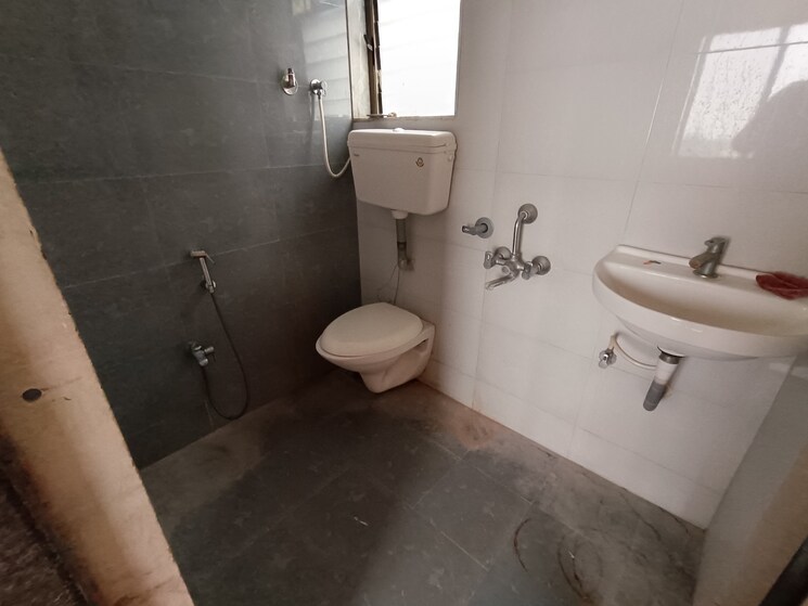 Bathroom, prithvi-srishti-complex 1 Bedroom 540 Sq.Ft. Apartment In Tembhode Palghar 8767963