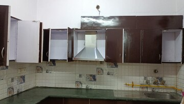 Kitchen in 3 BHK Builder Floor at Vaishali Sector 5 – for Rent