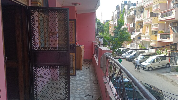 Balcony, vaishali sector 5 2 Bedroom 1025 Sq.Ft. Builder Floor In Vaishali Sector 5 Ghaziabad 8767980