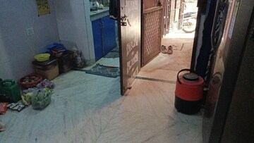 Living Room in 1 BHK Builder Floor at Vaishali Sector 3 – for Rent