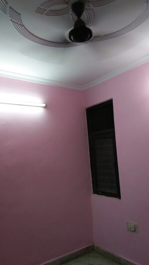 Room in 1 BHK Builder Floor at Vaishali Sector 3 – for Sale
