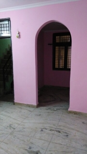 Living Room in 1 BHK Builder Floor at Vaishali Sector 3 – for Sale