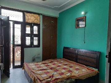 Bedroom in 1 BHK Builder Floor at Vaishali Sector 5 – for Rent