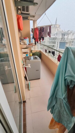 Balcony in 2.5 BHK Apartment at Ajnara Daffodil, Sector 137 – for Sale