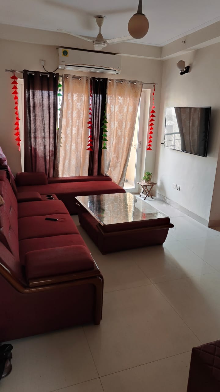 2.5 BHK Apartment For Sale in Ajnara Daffodil