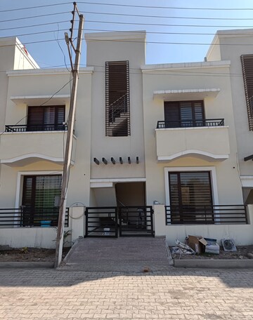 3 BHK Villa For Rent in Bhago Majra Road