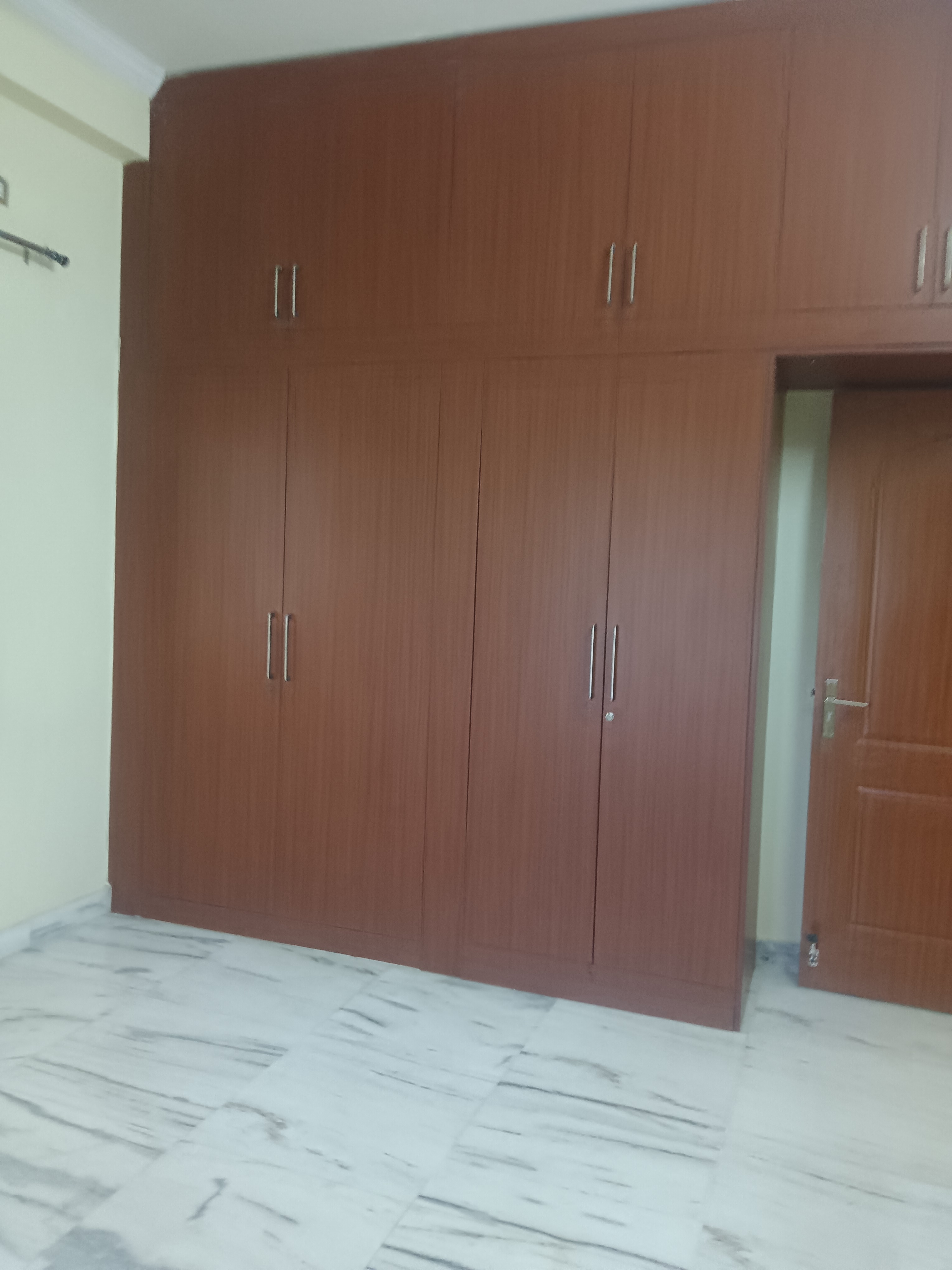 2.5 BHK + Pooja Room Apartment For Rent in Yms Residency 