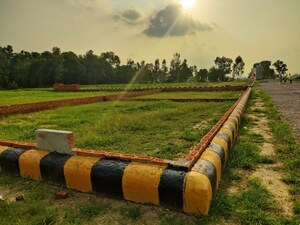  Plot – Garden View at Sarojini Nagar - for Sale