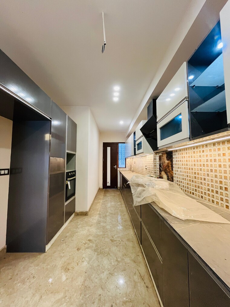 Kitchen, godrej-blue 3 Bedroom 901 Sq.Ft. Apartment In B L Saha Road Kolkata 8768027