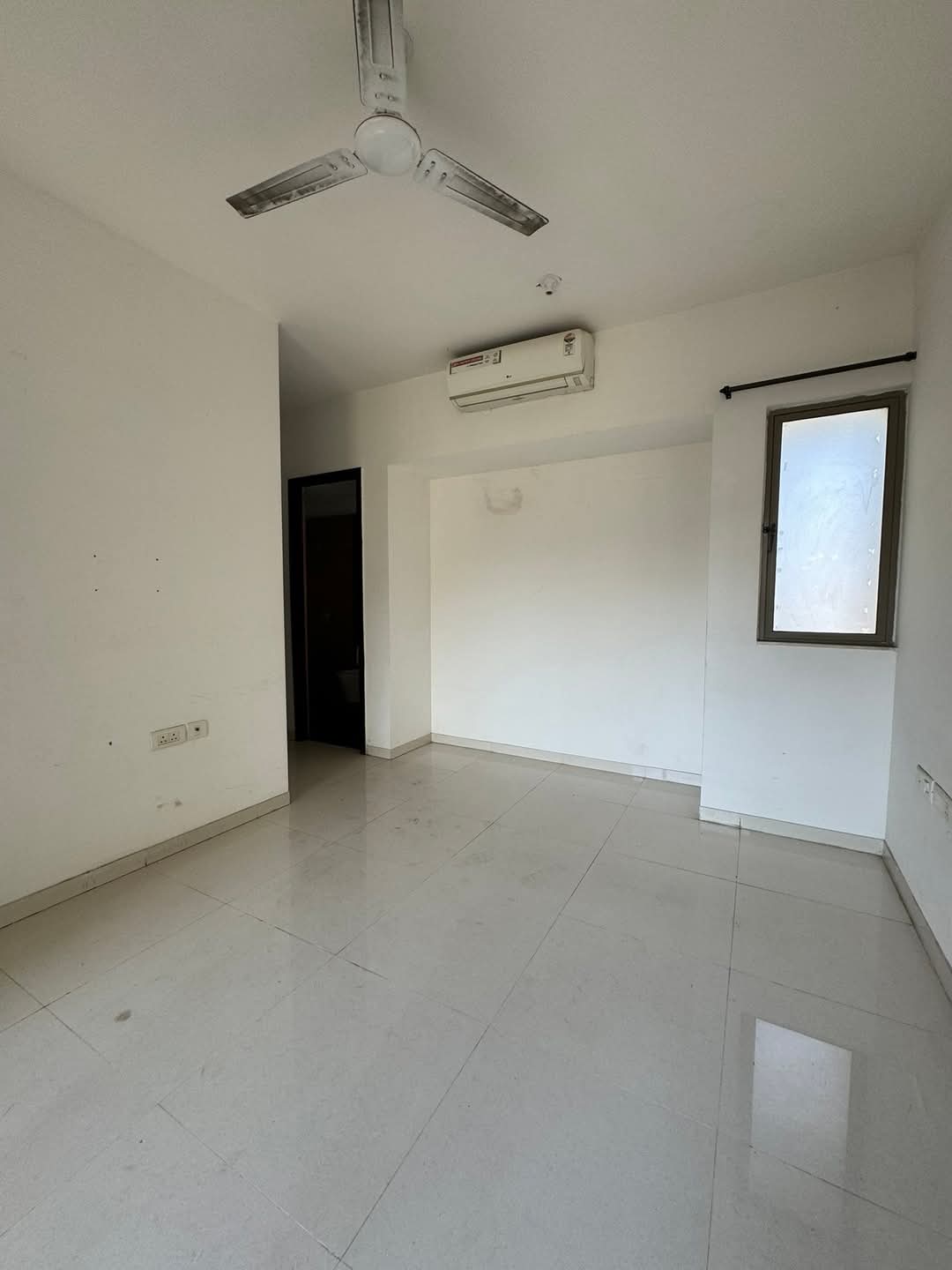 3 BHK Apartment For Rent in Lodha Splendora