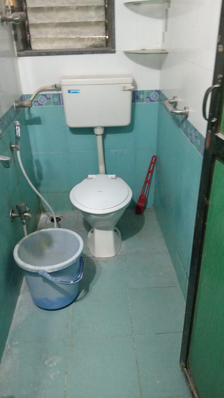 Washroom, saksham-c-h-s- Commercial Shop 220 Sq.Ft. In Lower Parel Mumbai 8768053